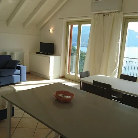 Lakecomoweb Appartement *